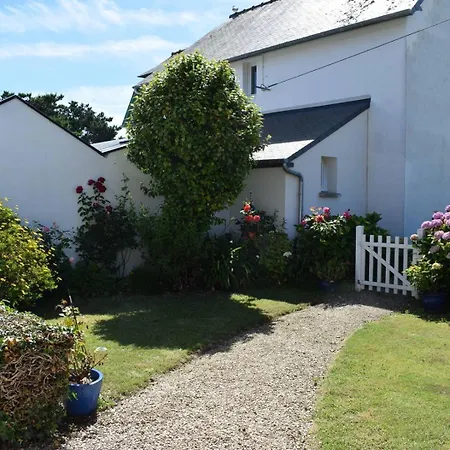 빌라 Maison A 100m De Tourony Avec Jardin Clos A - Ref 400